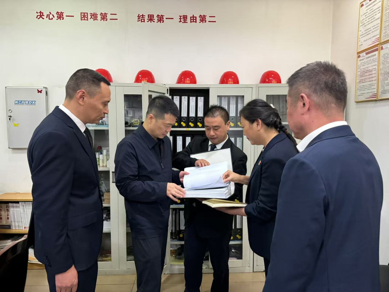 省尊龙凯时集团党委书记、董事长游勇国庆节期间调研督导旗下酒店经营及安全生产工作